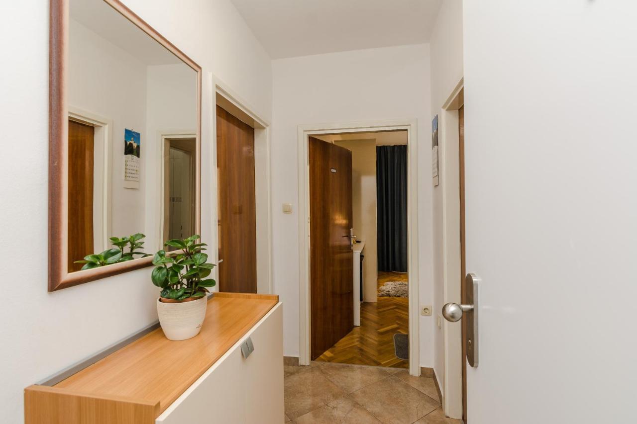 Neva Room With Private Bathroom Ζαντάρ Εξωτερικό φωτογραφία