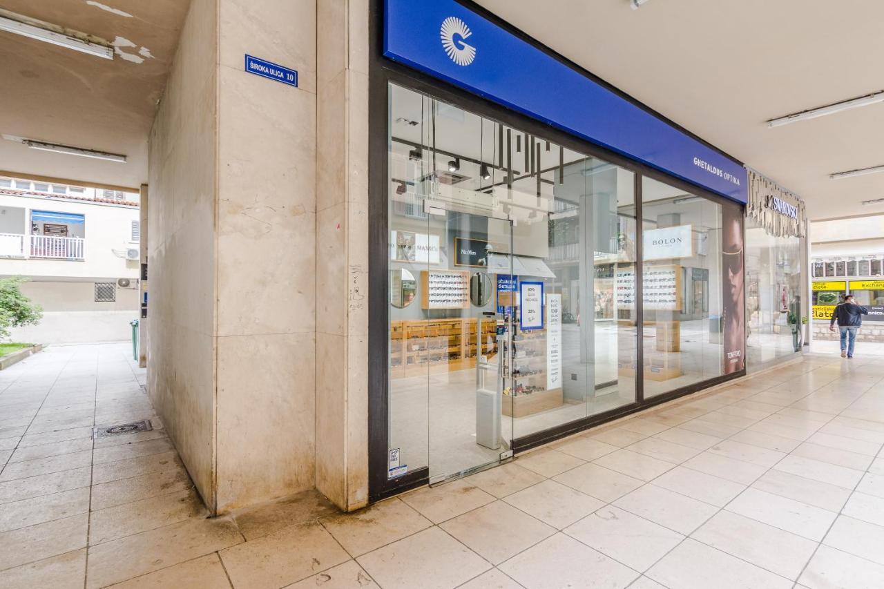 Neva Room With Private Bathroom Ζαντάρ Εξωτερικό φωτογραφία